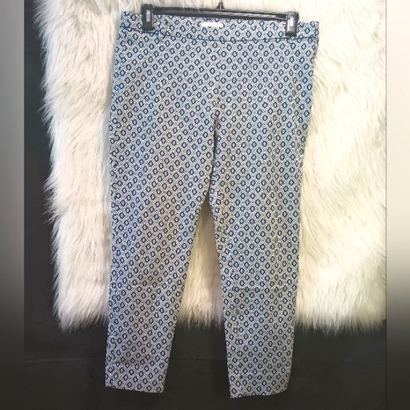 H&M Blue and White Pattern Stretchy Cropped Pants Size 12 - Picture 1 of 14